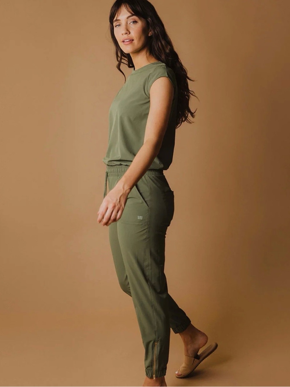 Albion Cap Sleeve Top Jumpsuit in Sage Color. Size XS